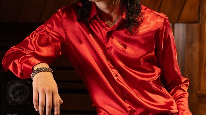 BARABAS Lust For Life metallic satin long sleeve shirt slim fit