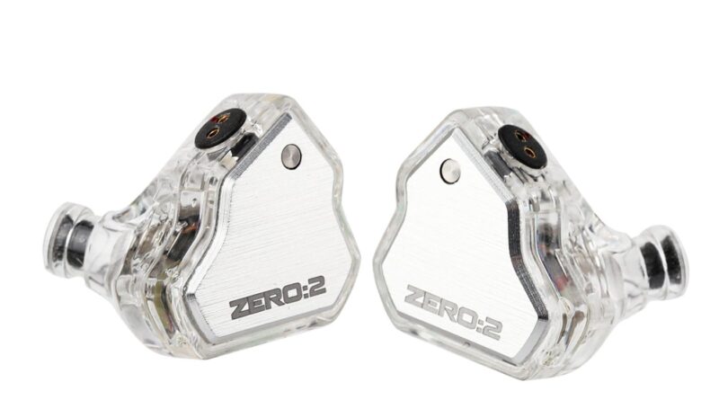 7HZ x Crinacle Zero:2 earphones in silver colorway, front view of both earpieces