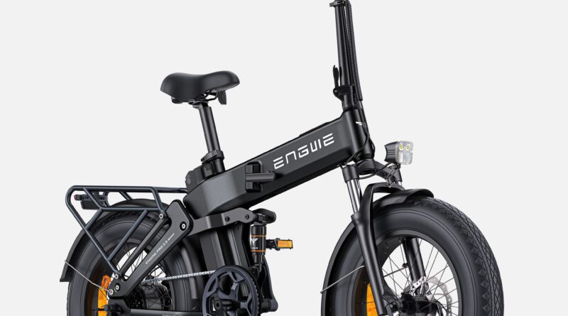 Side view of the black ENGWE Engine Pro 3.0 Boost folding fat-tire electric bike
